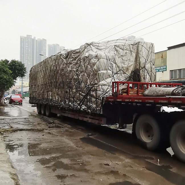 Laatste bedrijfsblogs Plaat aanhangwagen geladen voor verzending